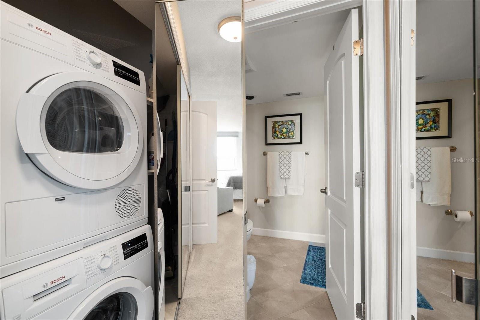 Image 17 of 47 For 400 Island Way 901