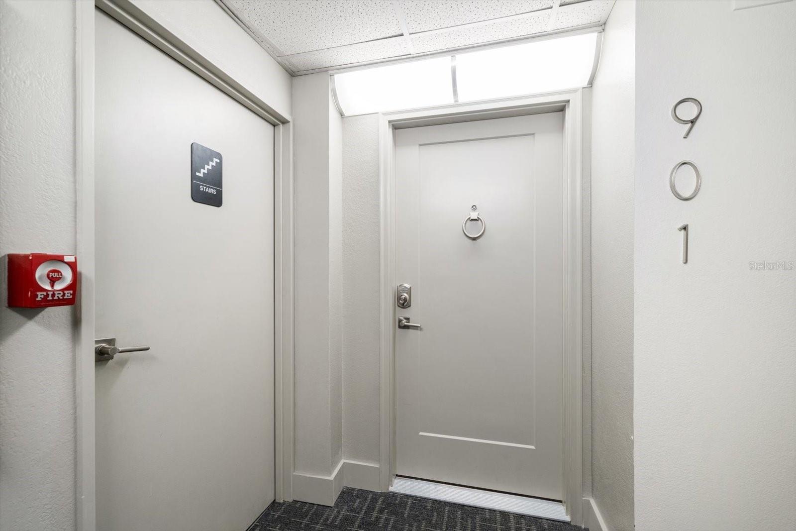 Image 29 of 47 For 400 Island Way 901