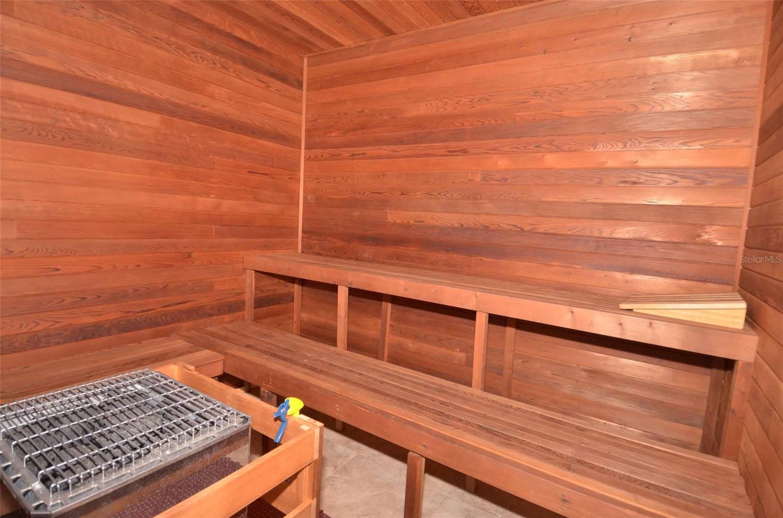 Image 44 of 47 For 400 Island Way 901