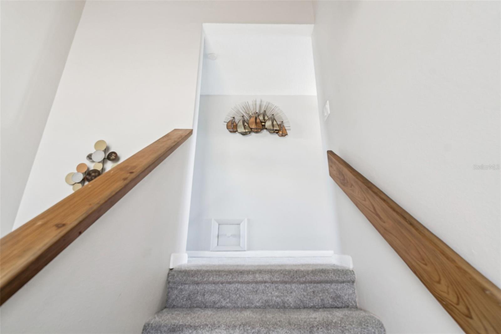 Image 38 of 87 For 19010 Gulf Boulevard 203