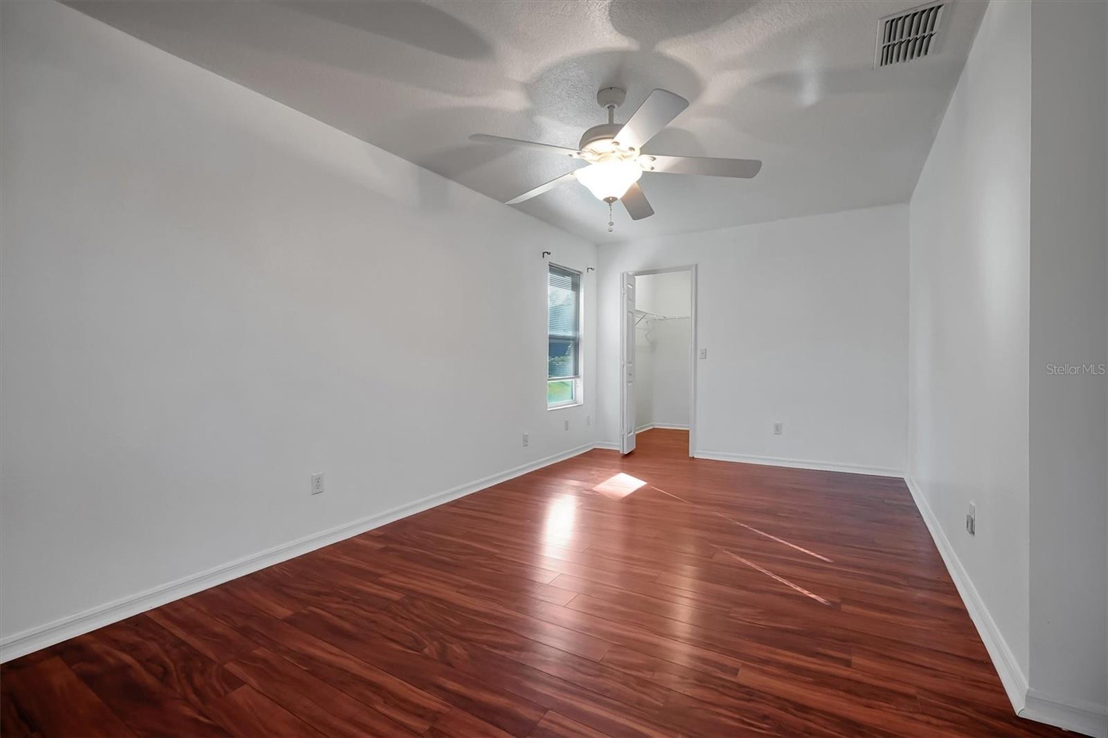 Image 40 of 67 For 19814 Moorgate Street