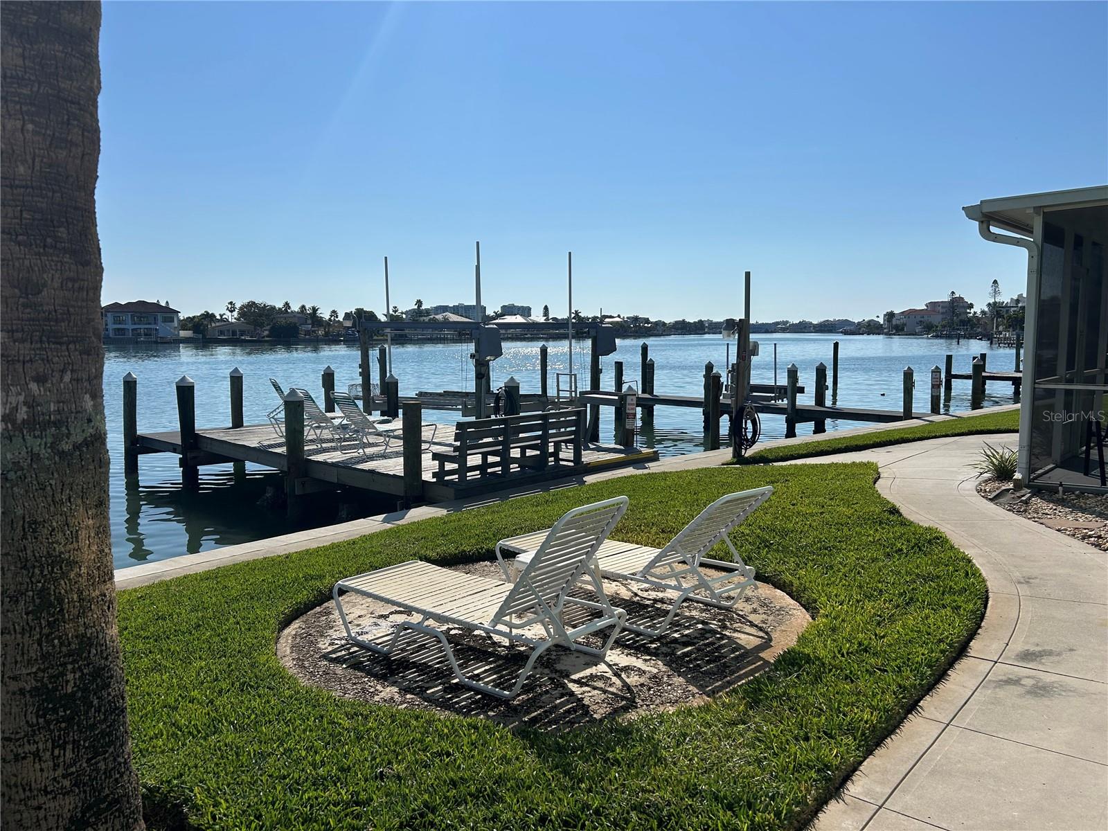 Image 18 of 20 For 125 104th Avenue 2