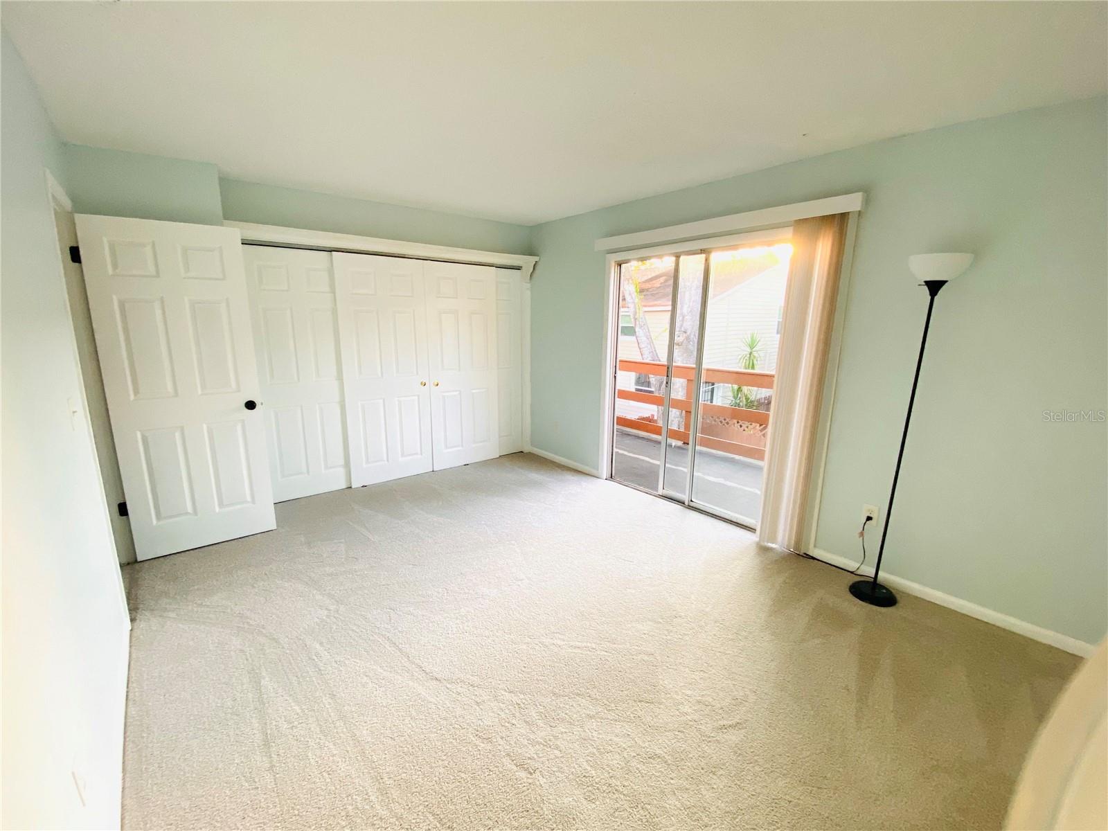 Image 19 of 25 For 148 Douglas Road W C