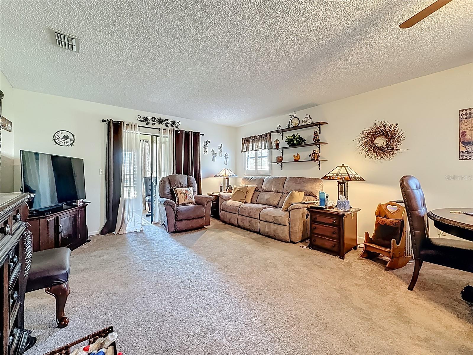 Image 12 of 37 For 38225 Boxwood Drive 38225