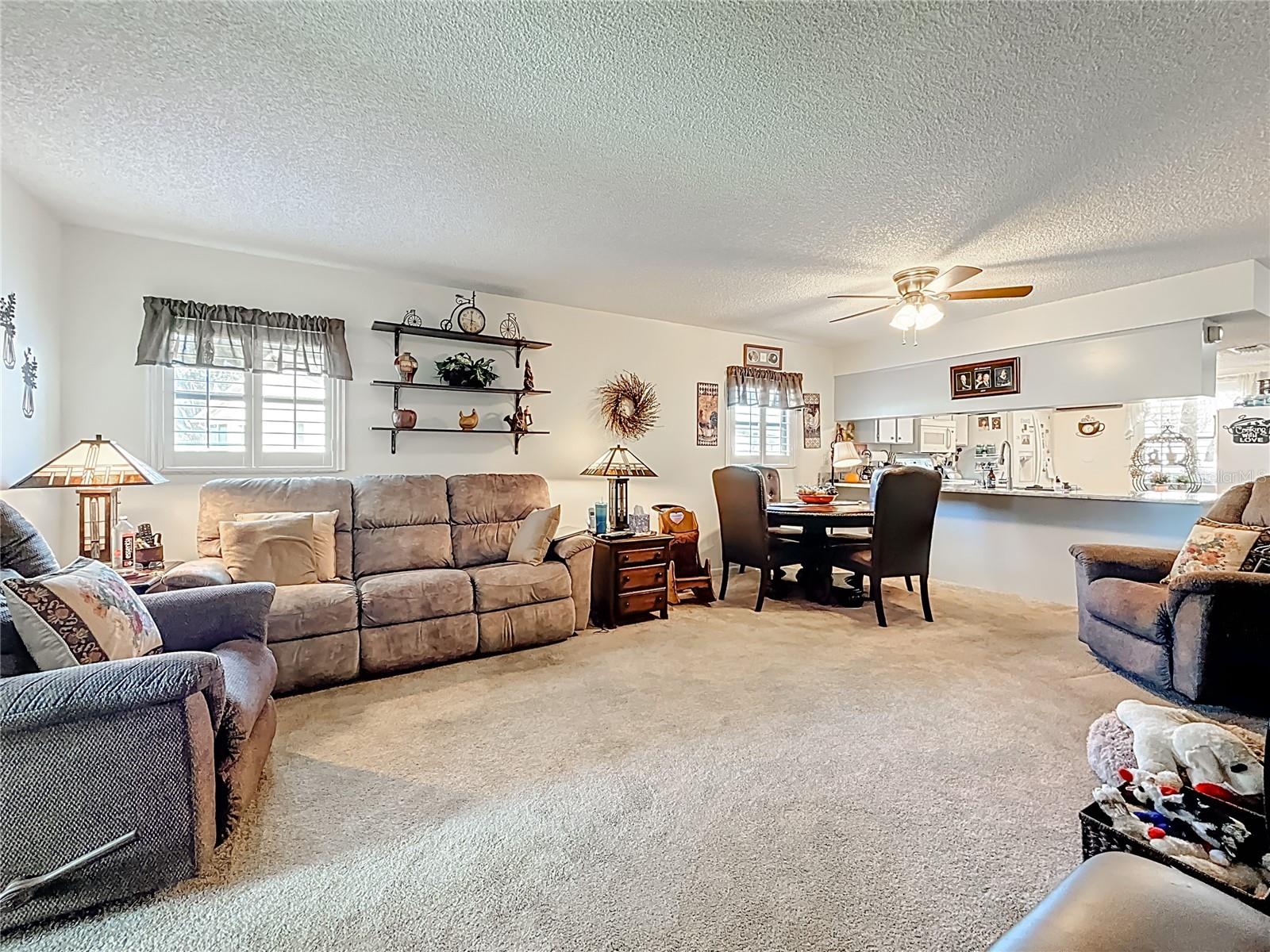 Image 14 of 37 For 38225 Boxwood Drive 38225