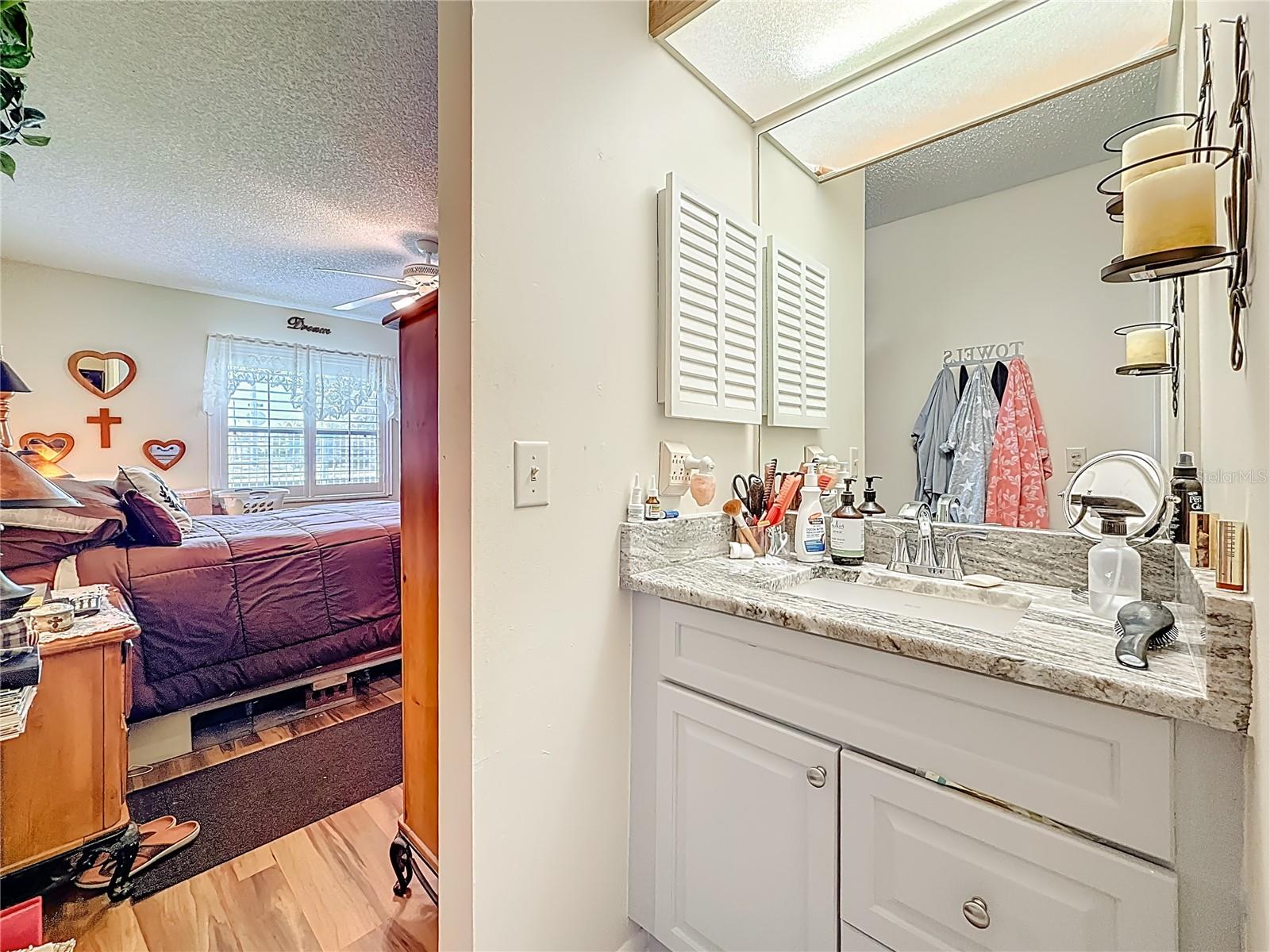 Image 25 of 37 For 38225 Boxwood Drive 38225