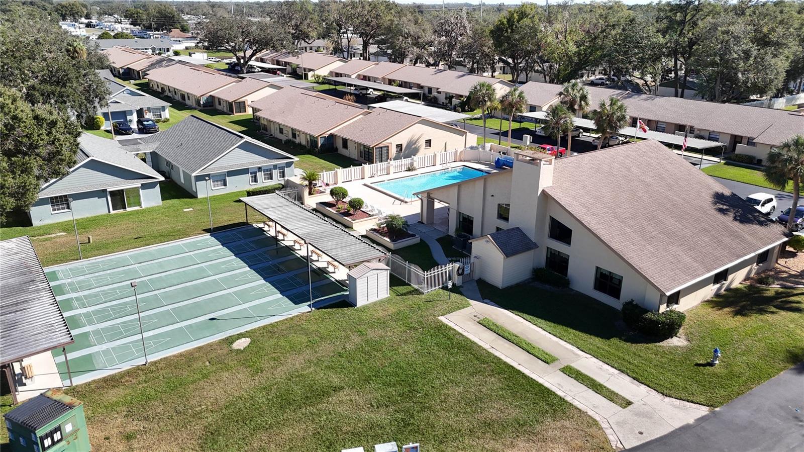 Image 36 of 37 For 38225 Boxwood Drive 38225