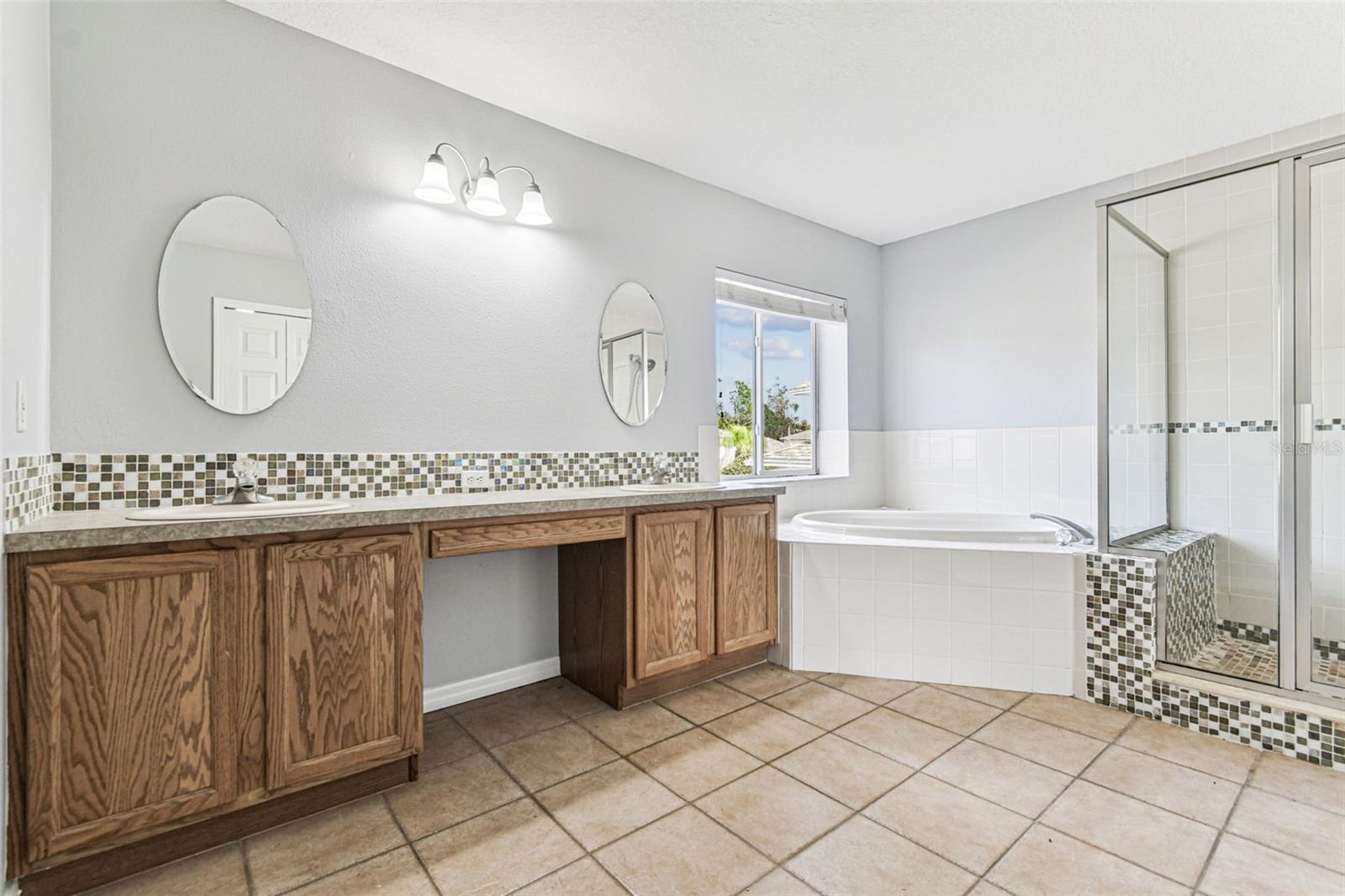 Image 39 of 72 For 395 Wingate Circle