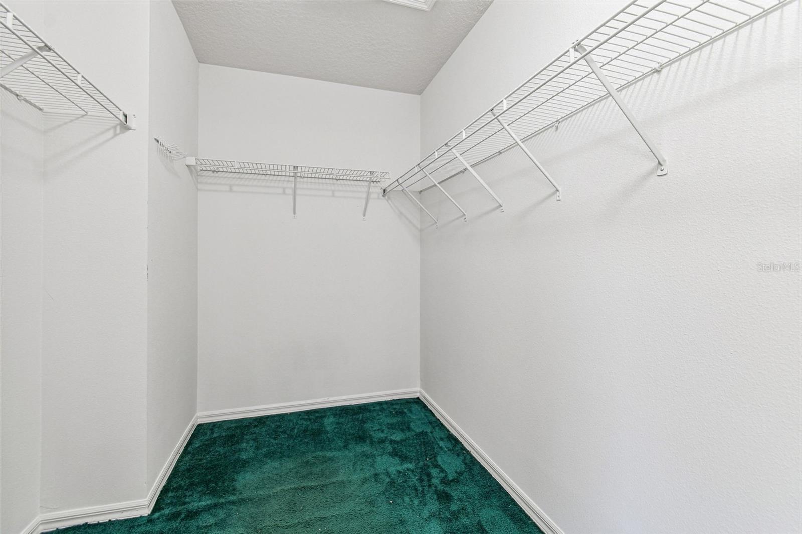 Image 43 of 72 For 395 Wingate Circle