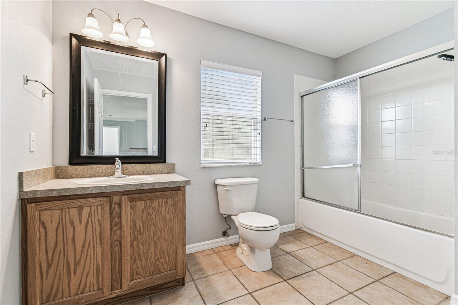 Image 44 of 72 For 395 Wingate Circle