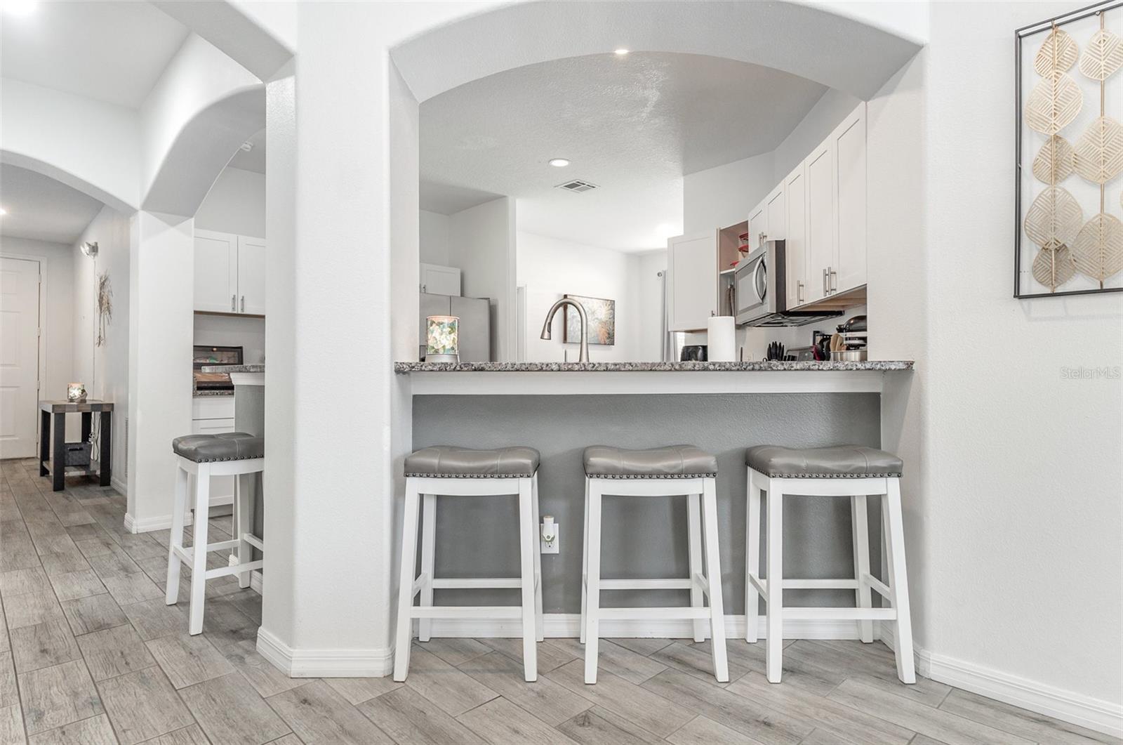 Image 11 of 30 For 456 Knollwood Drive