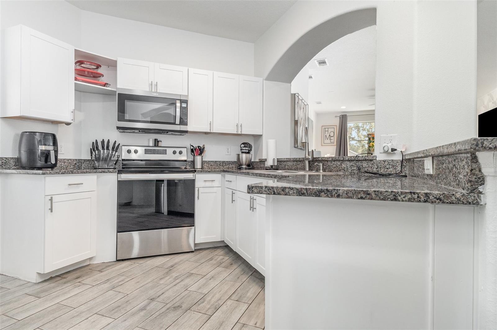 Image 12 of 30 For 456 Knollwood Drive