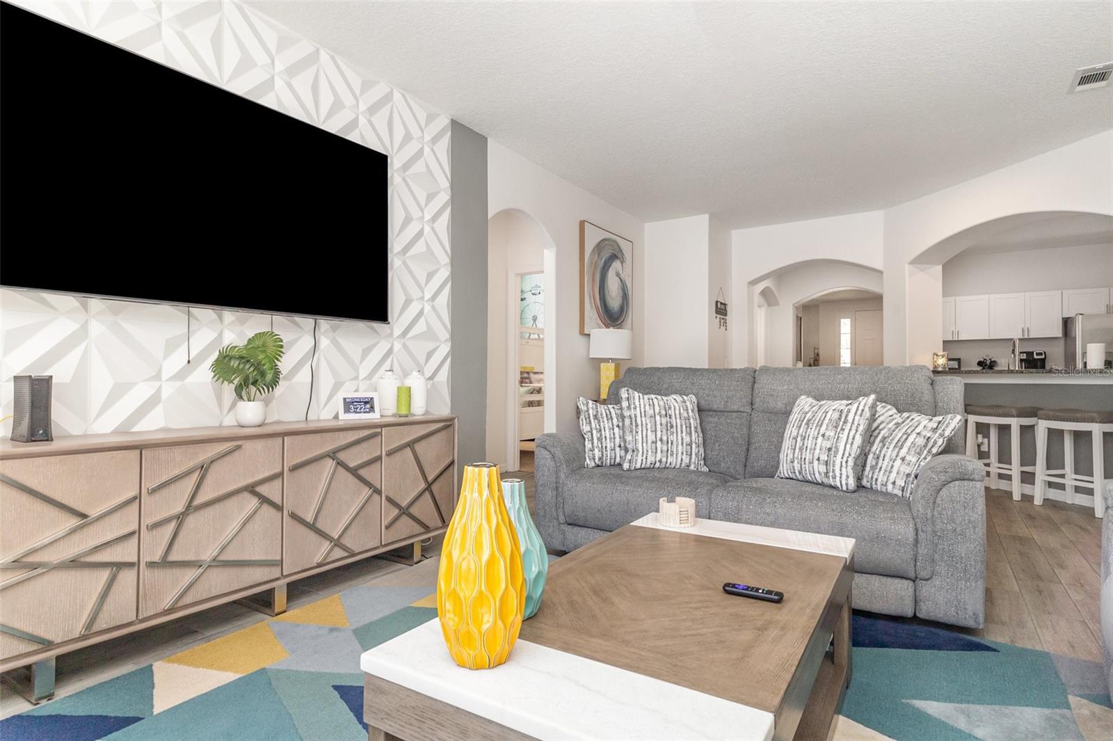 Image 6 of 30 For 456 Knollwood Drive