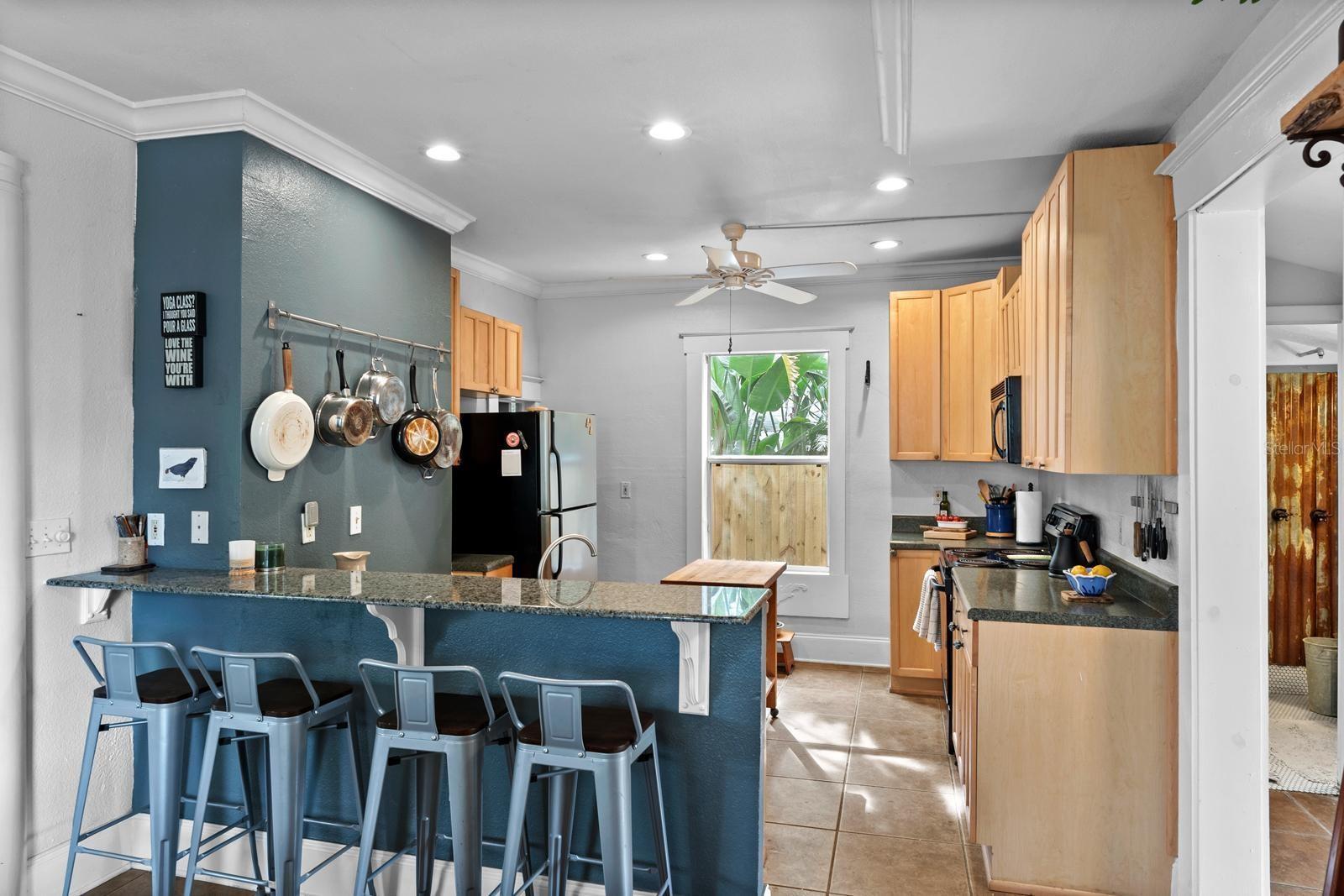 Image 11 of 32 For 1038 Crescent Lake Drive N