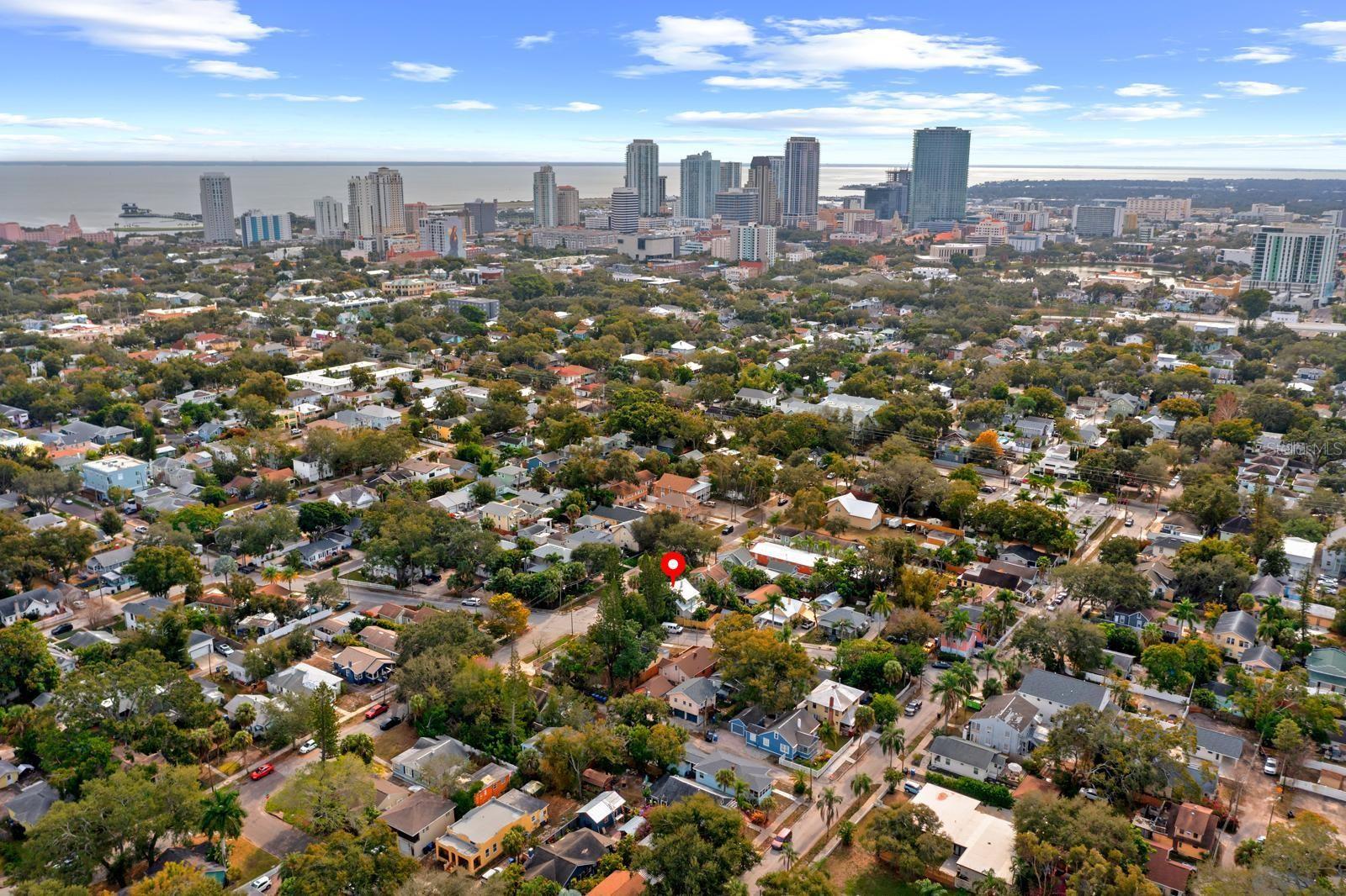 Image 2 of 32 For 1038 Crescent Lake Drive N