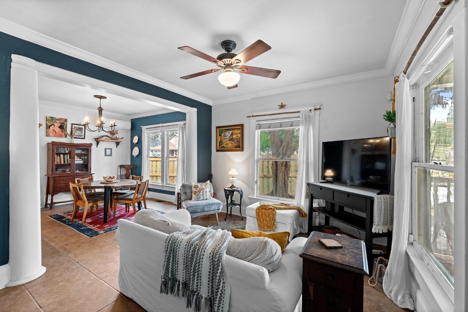 Image 7 of 32 For 1038 Crescent Lake Drive N