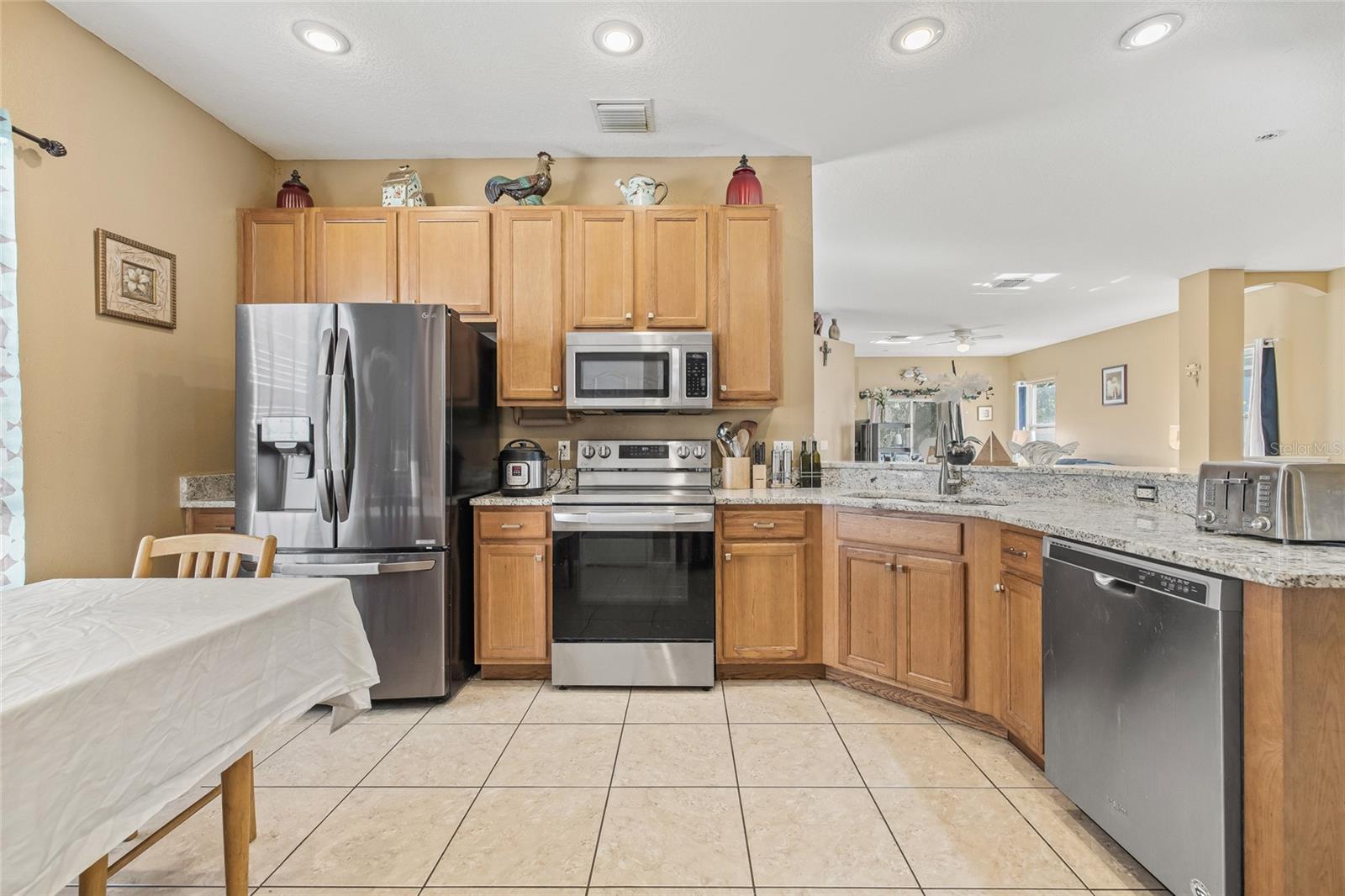 Image 16 of 51 For 1836 Atlantic Drive