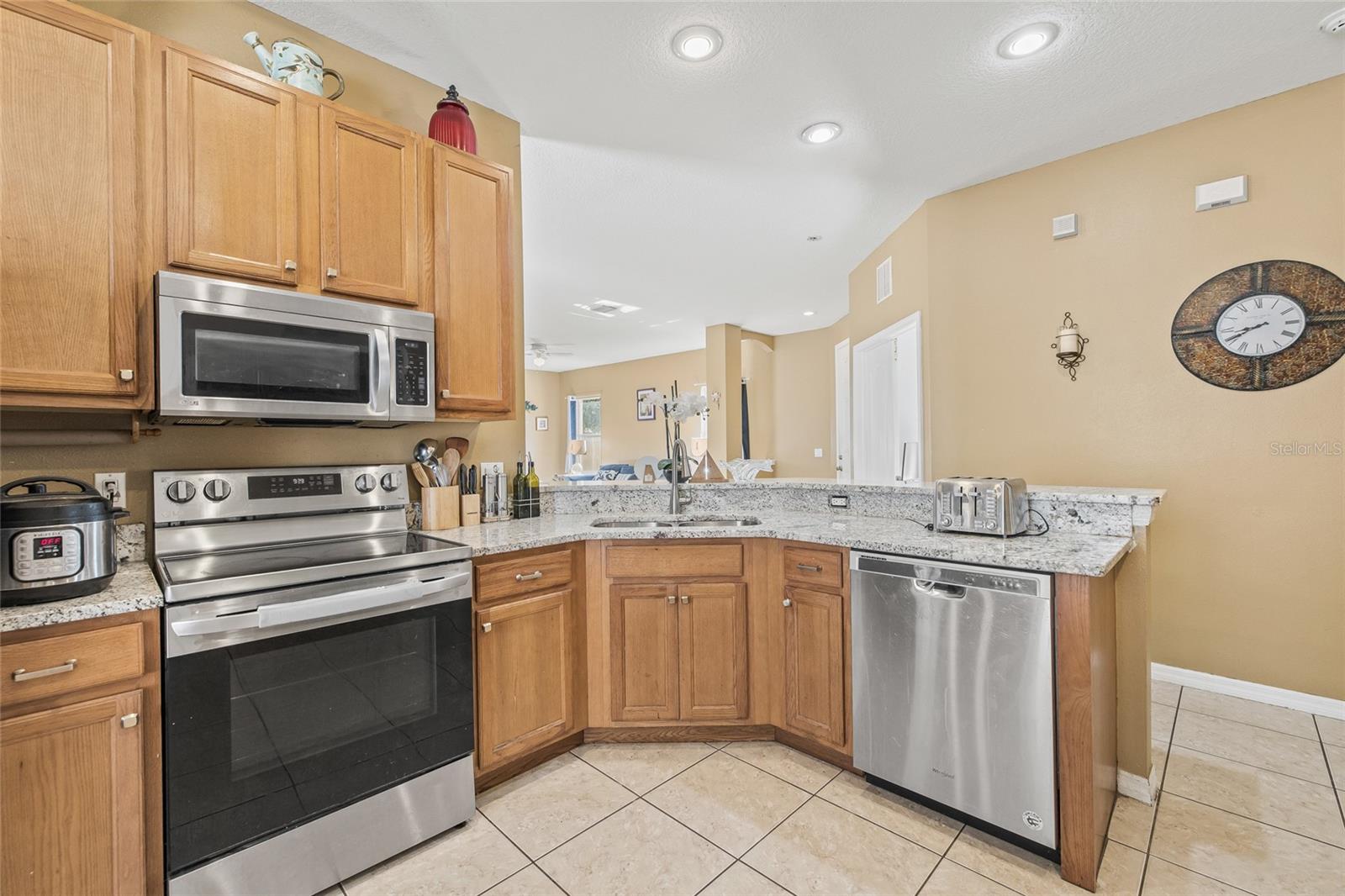 Image 21 of 51 For 1836 Atlantic Drive