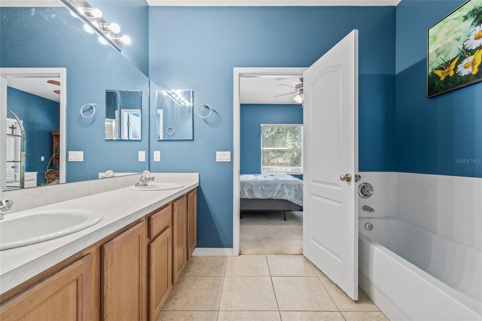 Image 29 of 51 For 1836 Atlantic Drive