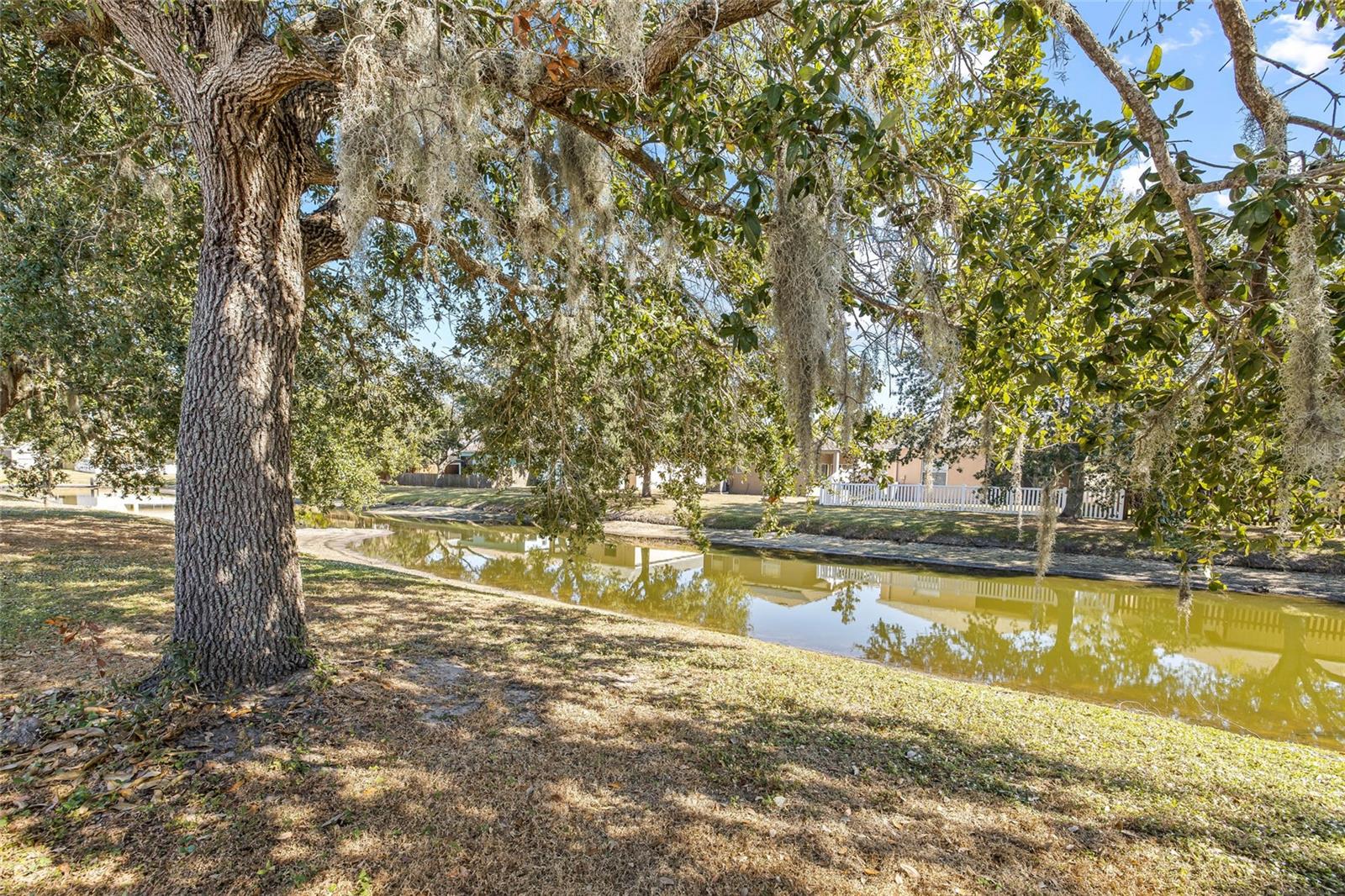 Image 41 of 51 For 1836 Atlantic Drive