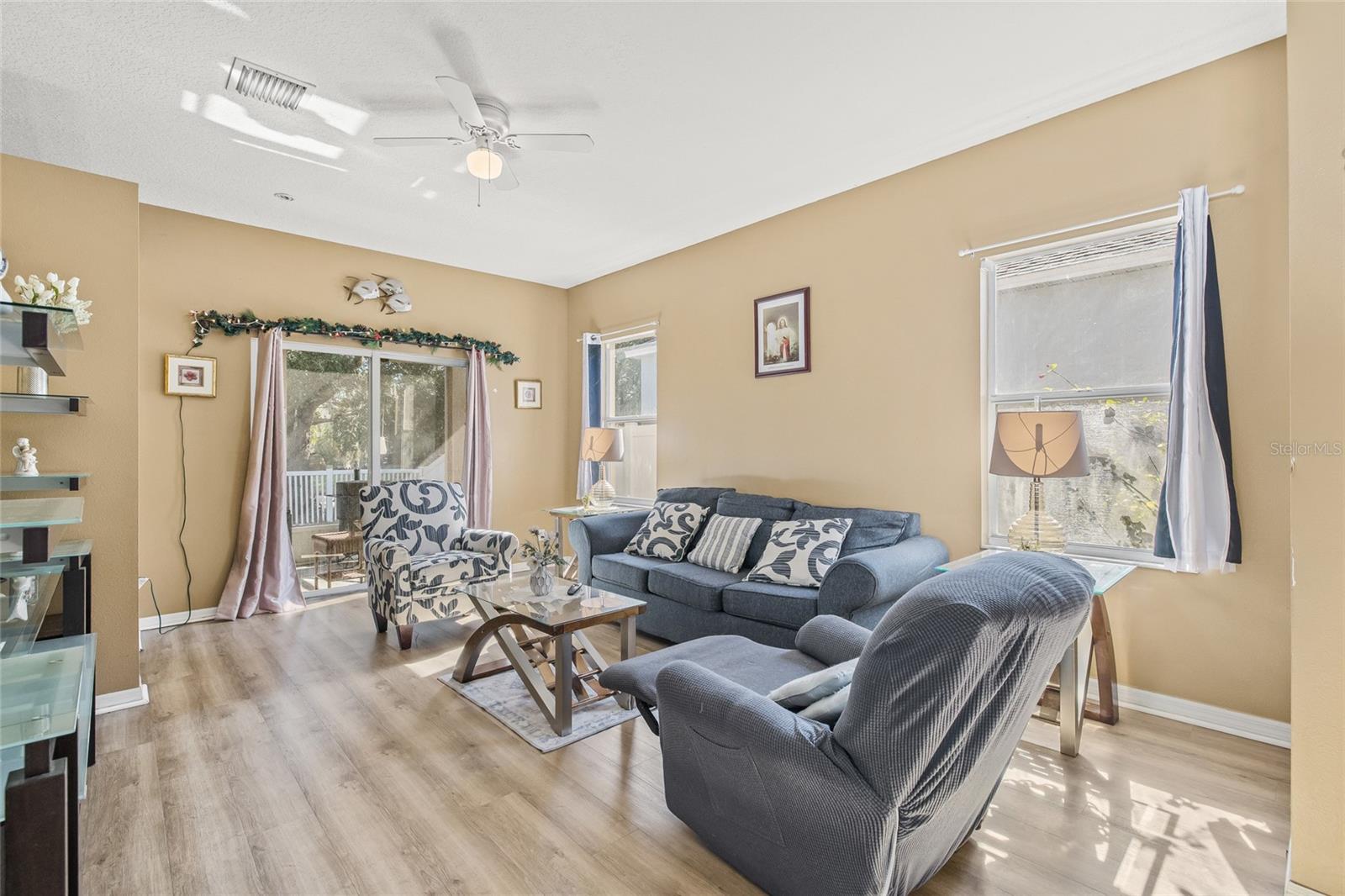 Image 8 of 51 For 1836 Atlantic Drive