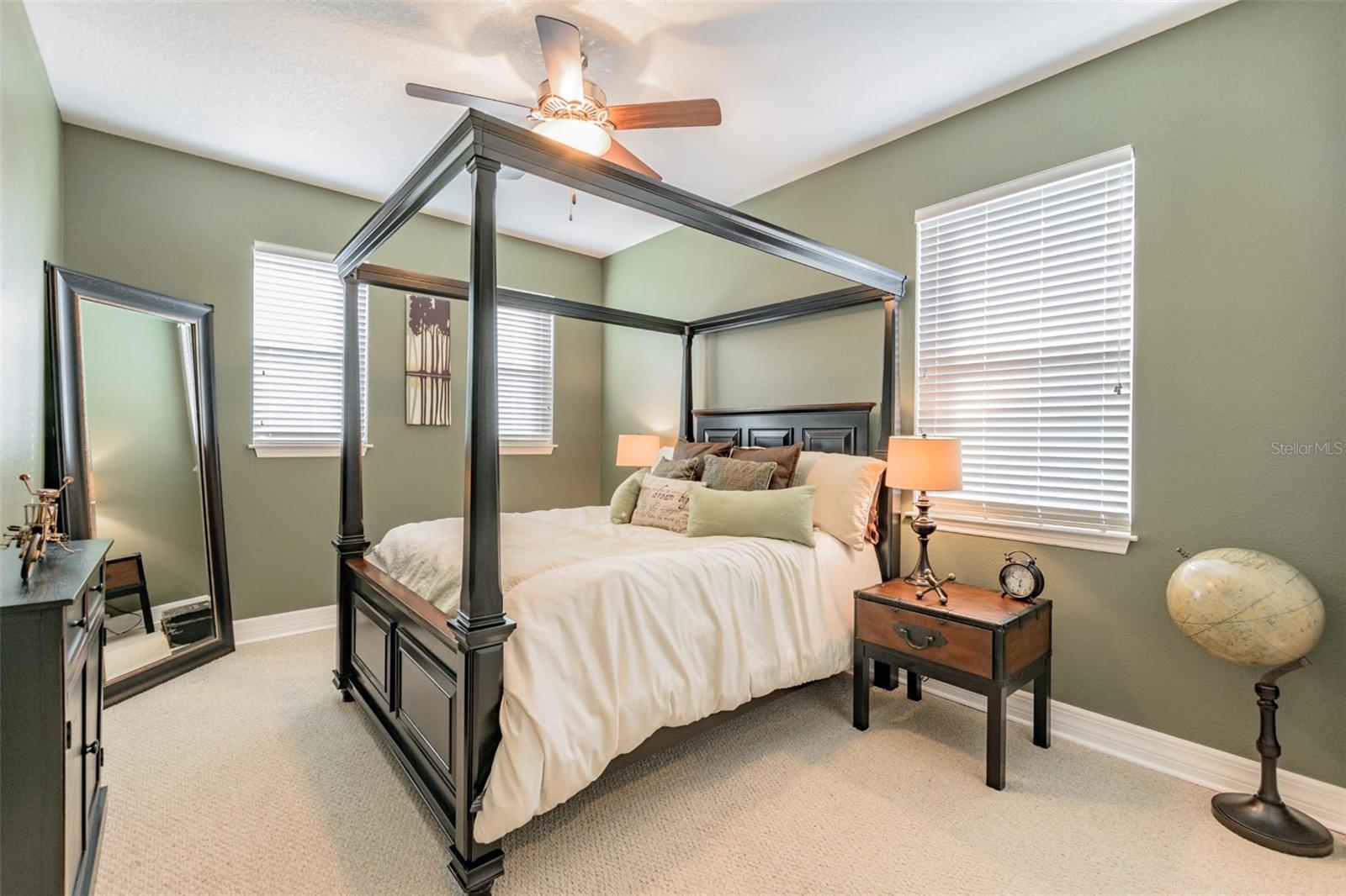 Image 29 of 61 For 407 Tampania Avenue