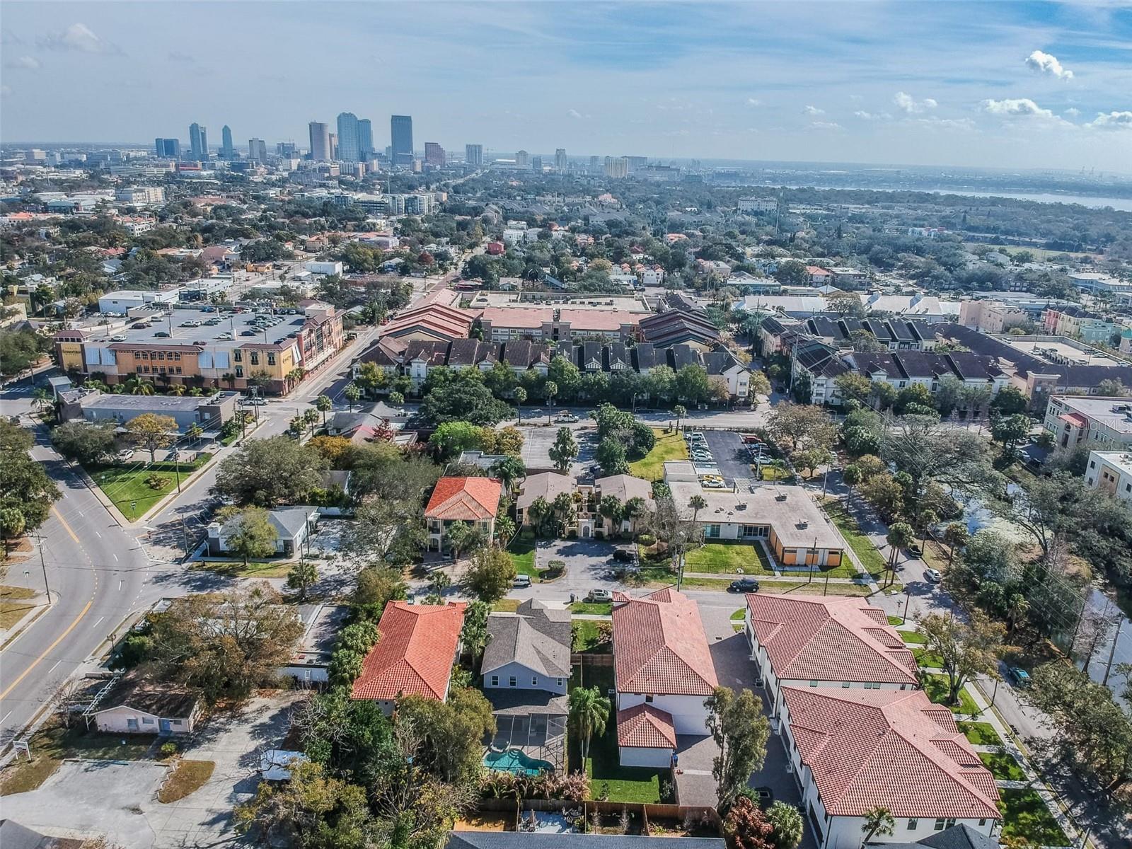 Image 50 of 61 For 407 Tampania Avenue