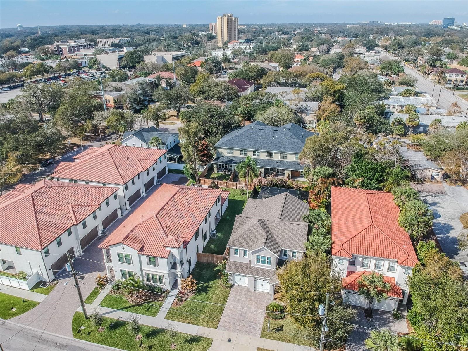 Image 56 of 61 For 407 Tampania Avenue