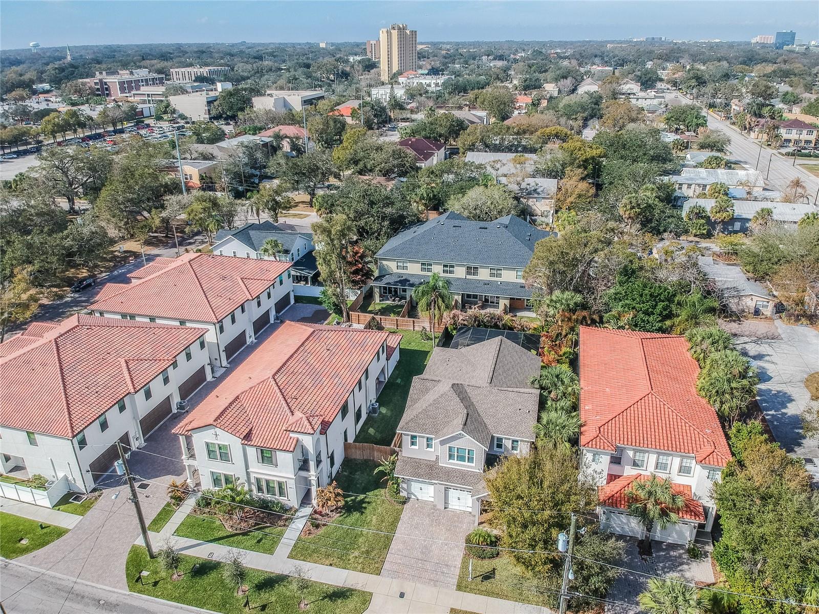 Image 58 of 61 For 407 Tampania Avenue