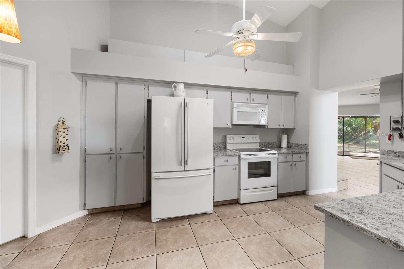 Image 11 of 29 For 12030 Steppingstone Boulevard