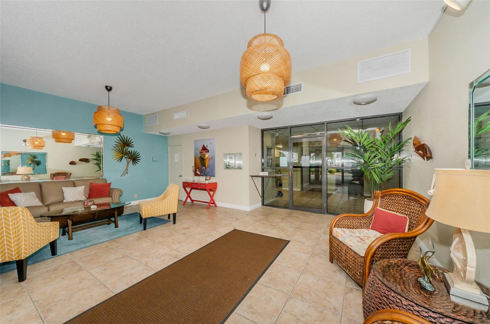 Image 8 of 66 For 7400 Sun Island Drive S 806