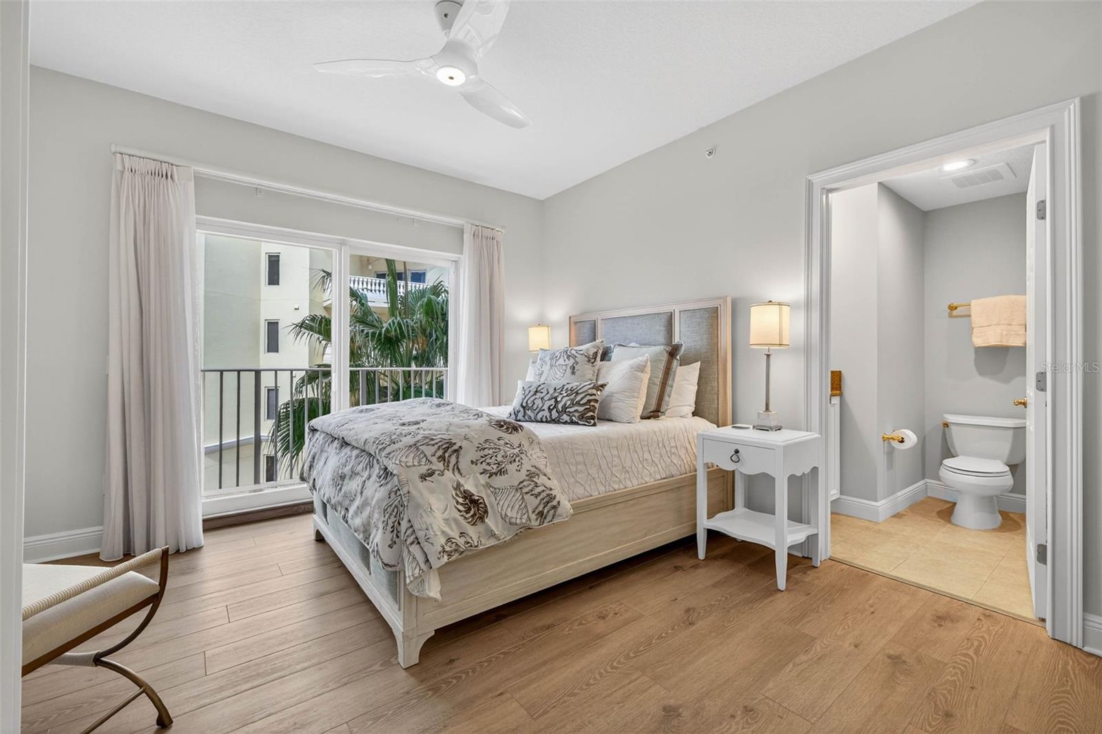 Image 21 of 55 For 15 Somerset Street 4a