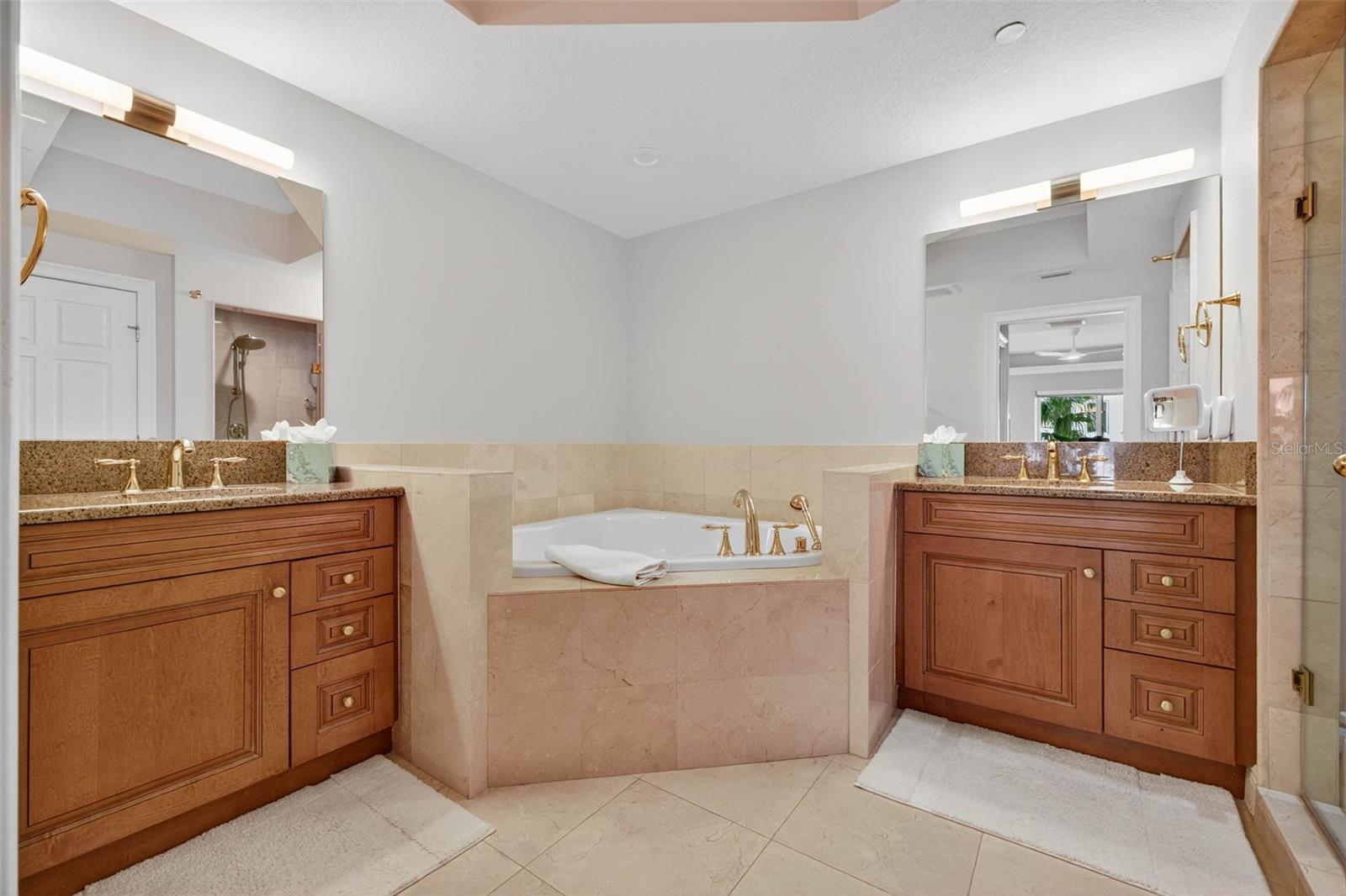 Image 27 of 55 For 15 Somerset Street 4a