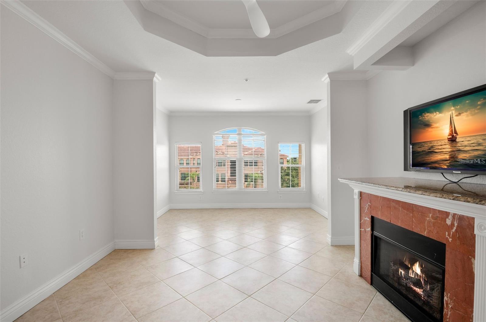 Image 4 of 12 For 2724 Via Murano  631