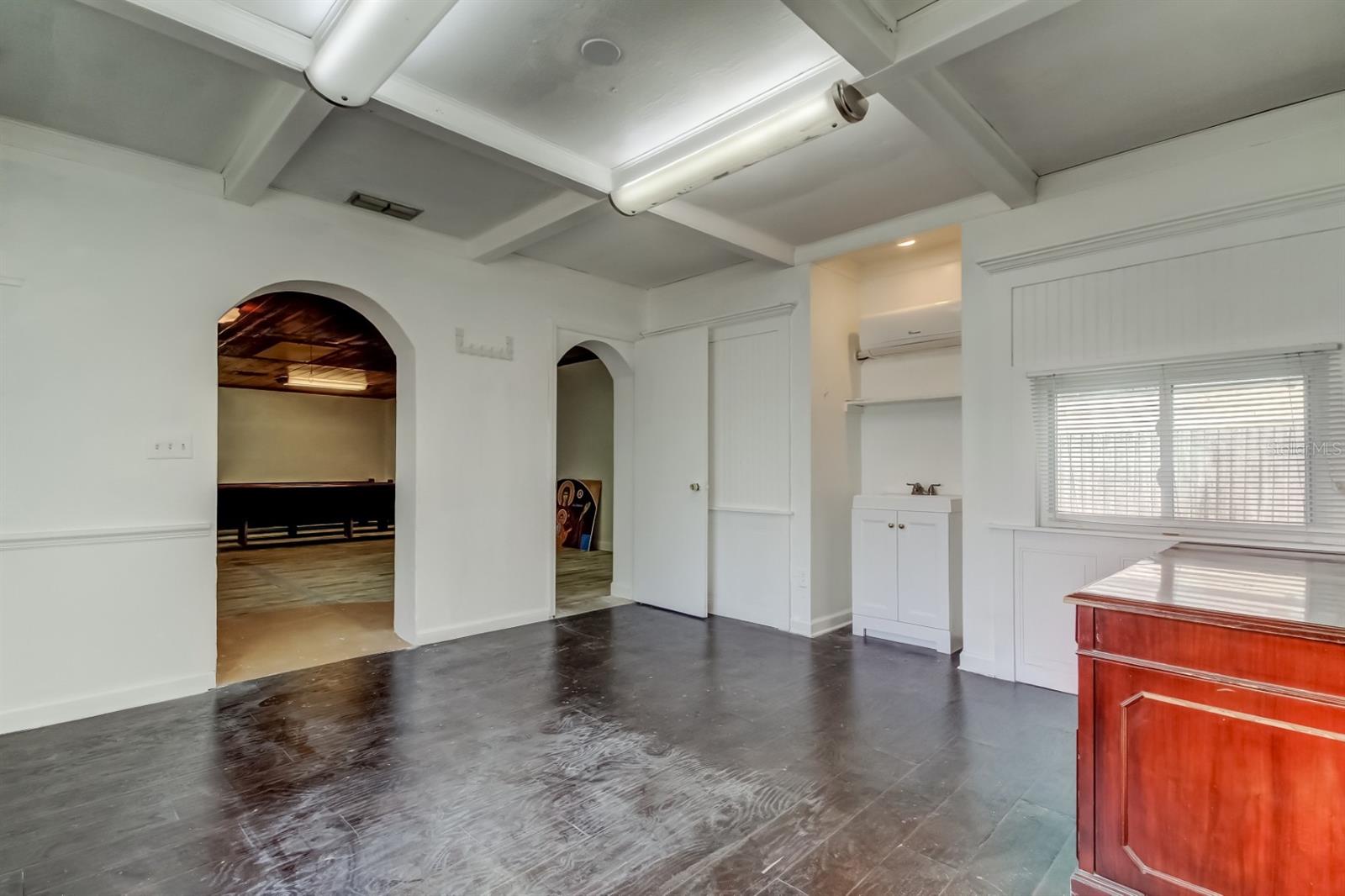 Image 14 of 70 For 4539 Mile Stretch Drive