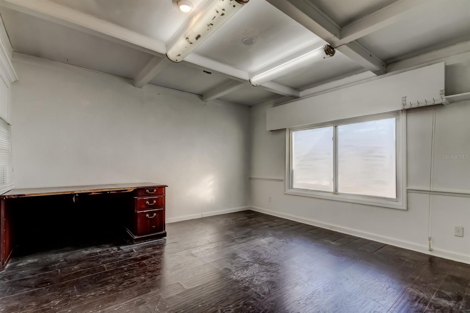 Image 16 of 70 For 4539 Mile Stretch Drive