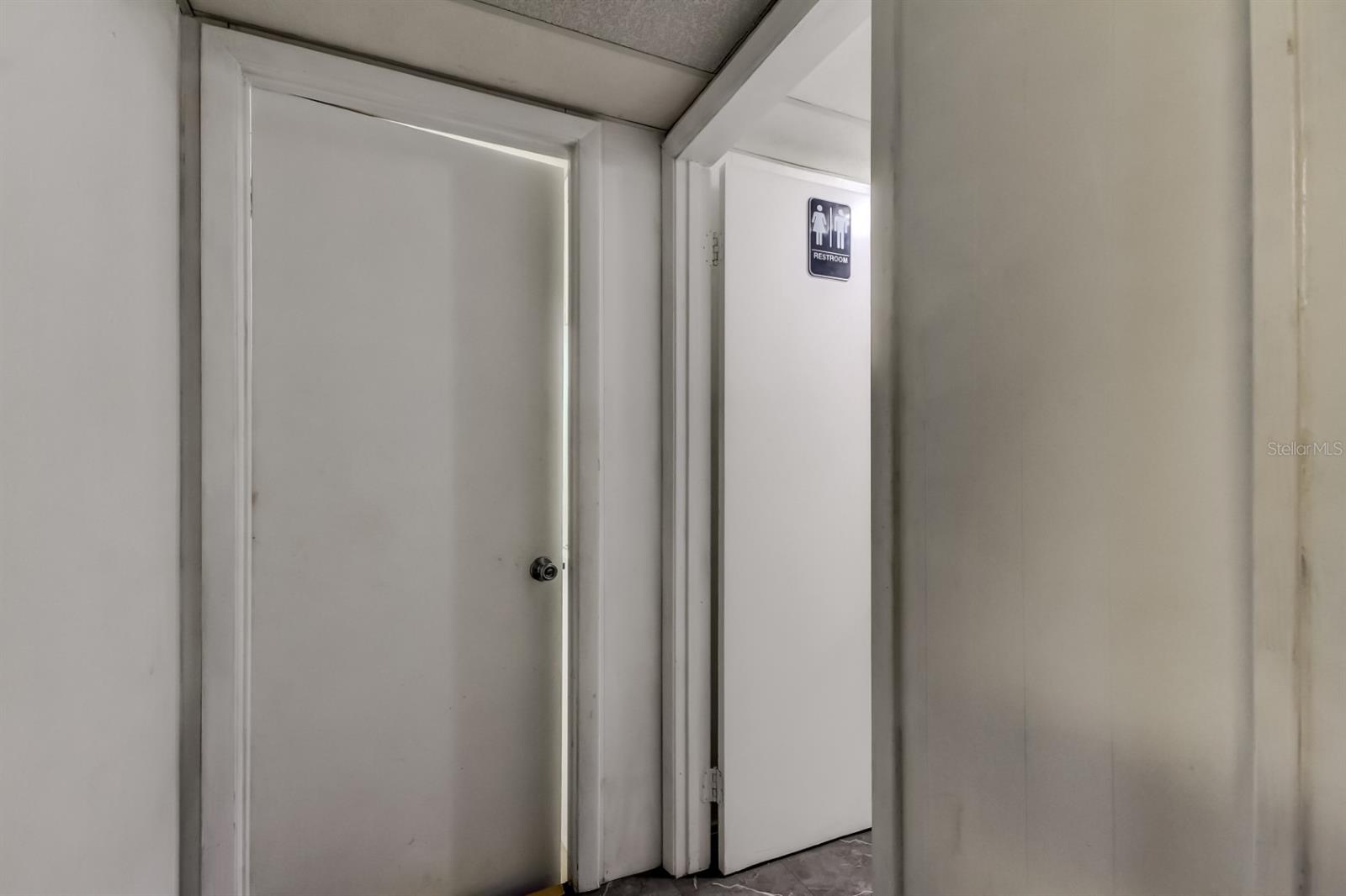 Image 22 of 70 For 4539 Mile Stretch Drive