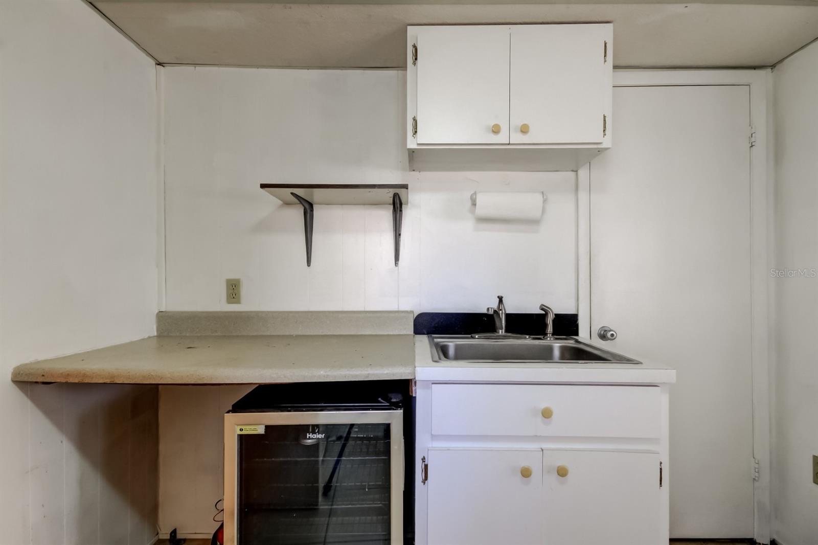 Image 28 of 70 For 4539 Mile Stretch Drive