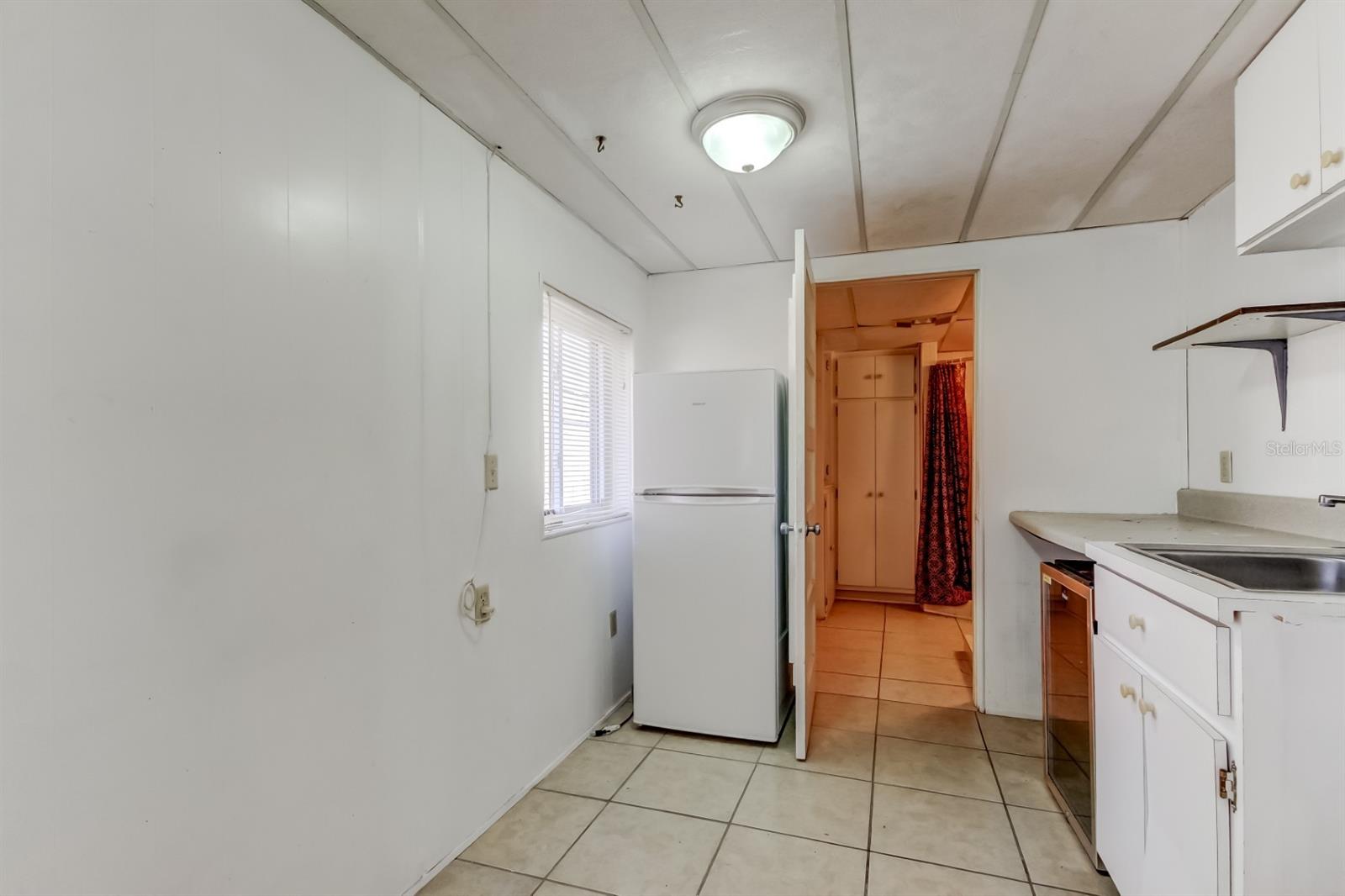 Image 38 of 70 For 4539 Mile Stretch Drive