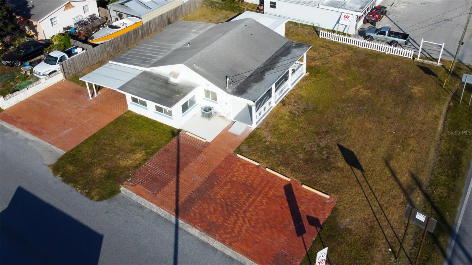 Image 52 of 70 For 4539 Mile Stretch Drive