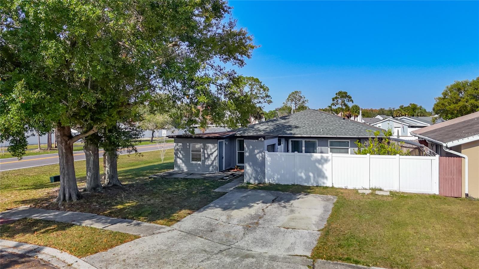 Details for 5141 Springwood Drive, TAMPA, FL 33624