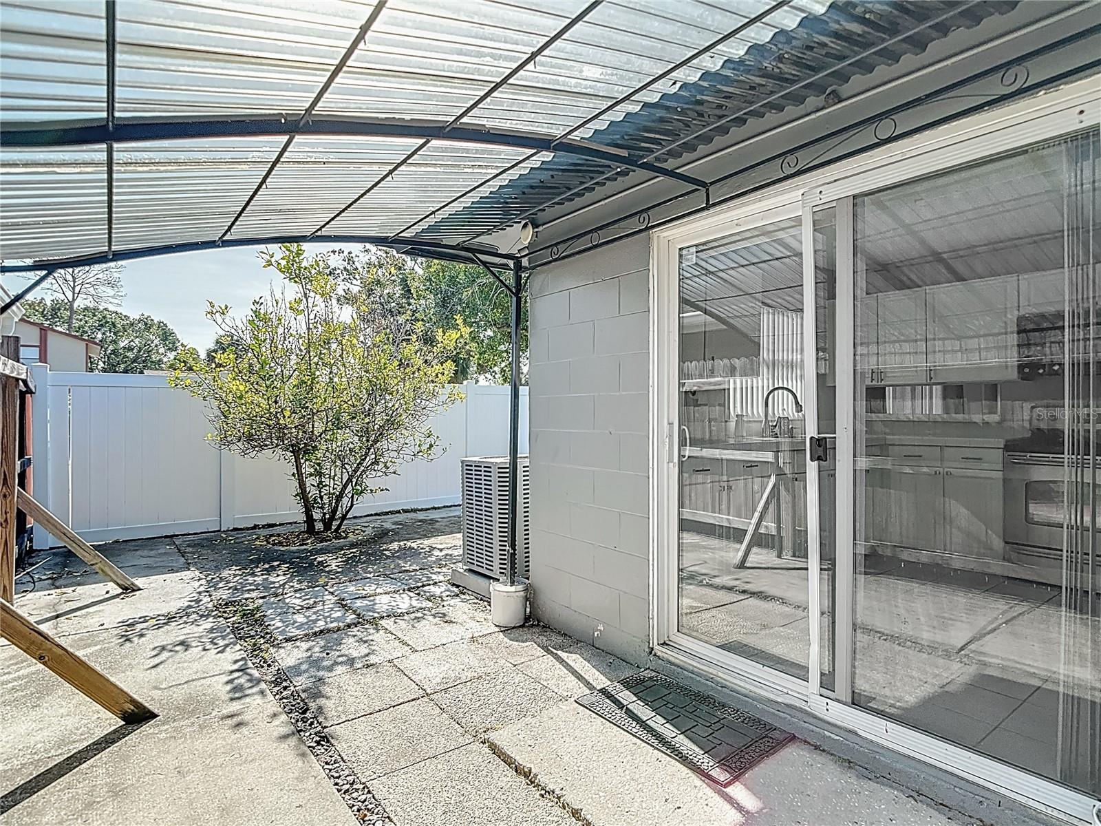 Image 16 of 36 For 5141 Springwood Drive