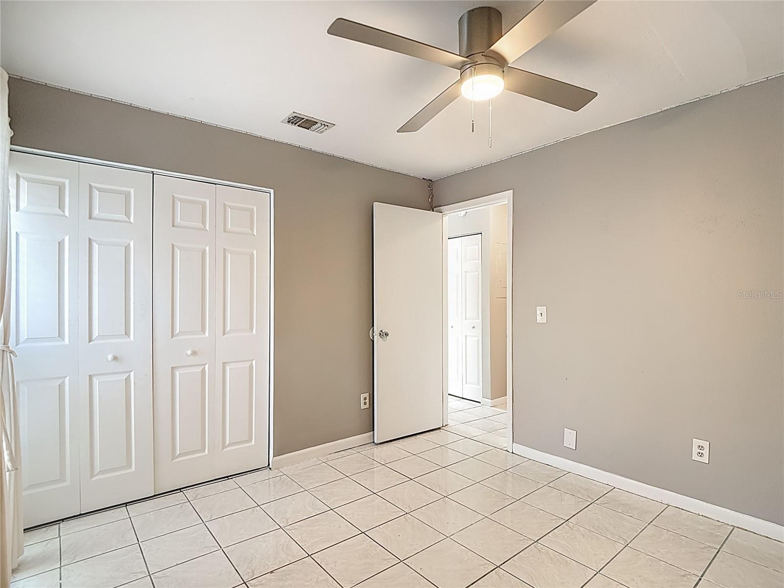 Image 25 of 36 For 5141 Springwood Drive