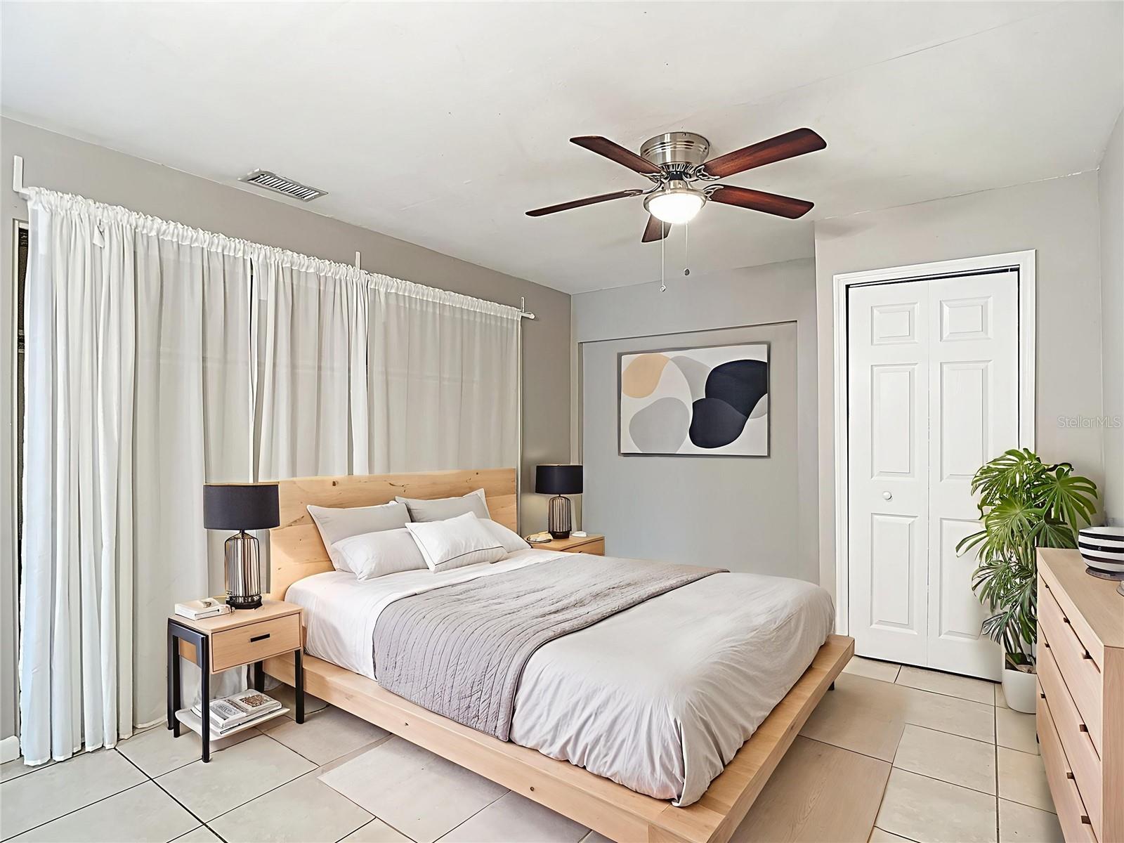 Image 26 of 36 For 5141 Springwood Drive