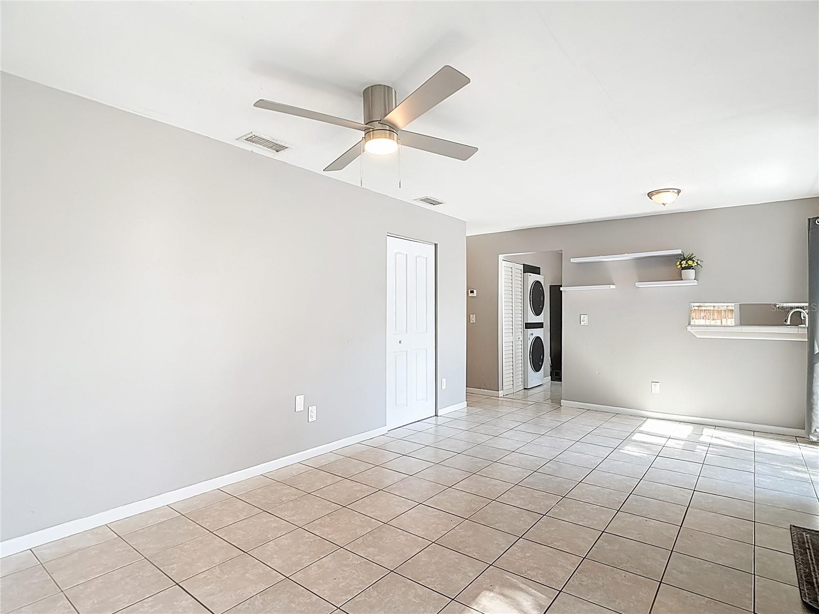 Image 7 of 36 For 5141 Springwood Drive