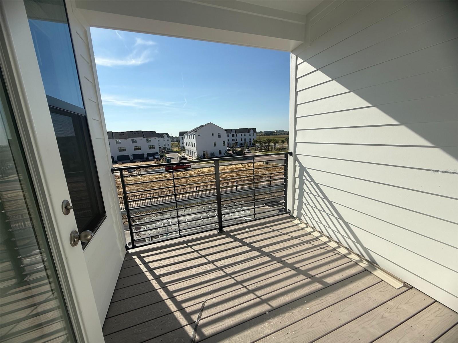 Image 12 of 37 For 15375 Hamlin Park Drive