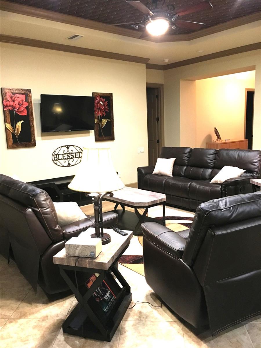 Image 11 of 43 For 6656 179th Court Road