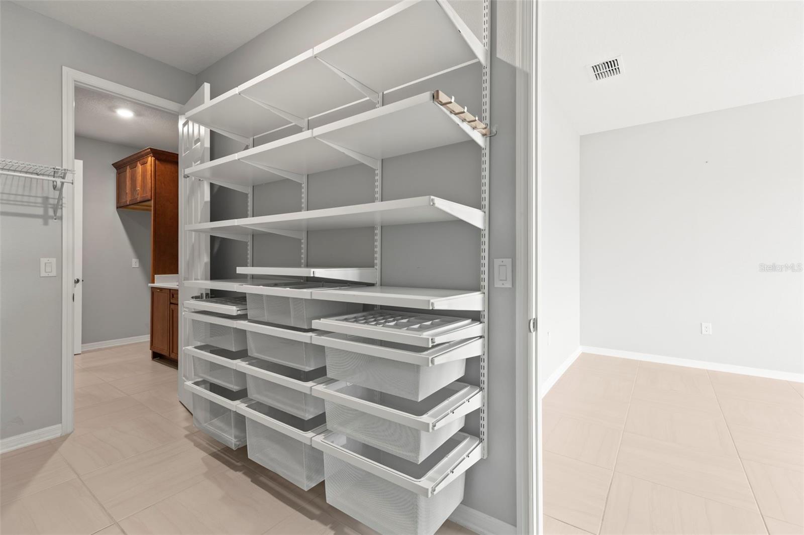 Image 36 of 46 For 9262 102nd Avenue Road