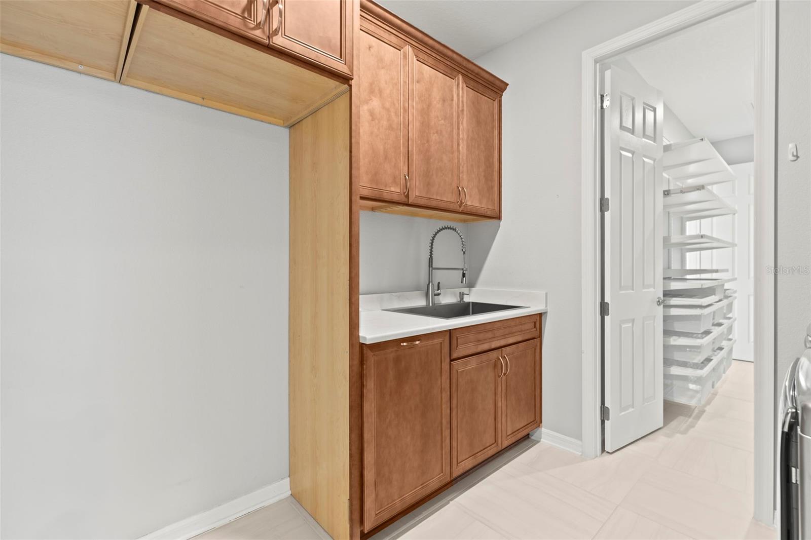 Image 38 of 46 For 9262 102nd Avenue Road