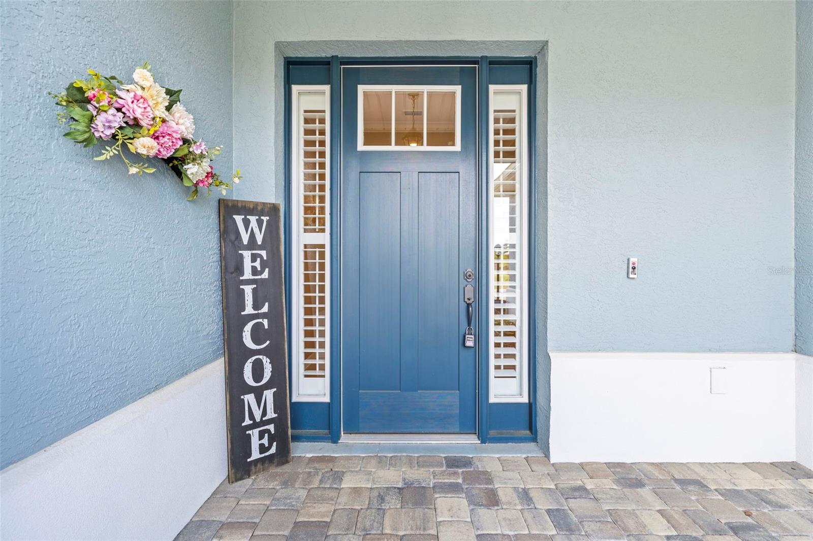 Image 4 of 46 For 9262 102nd Avenue Road